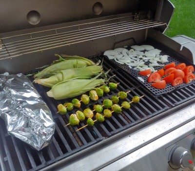 grilling tomatoes onions - perforated griddle